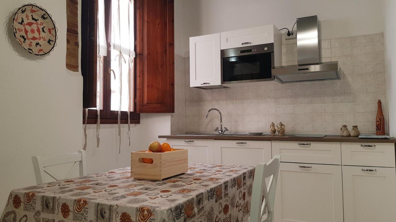 Appartamento Entu E Mari - Grecu Cagliari Esterno foto