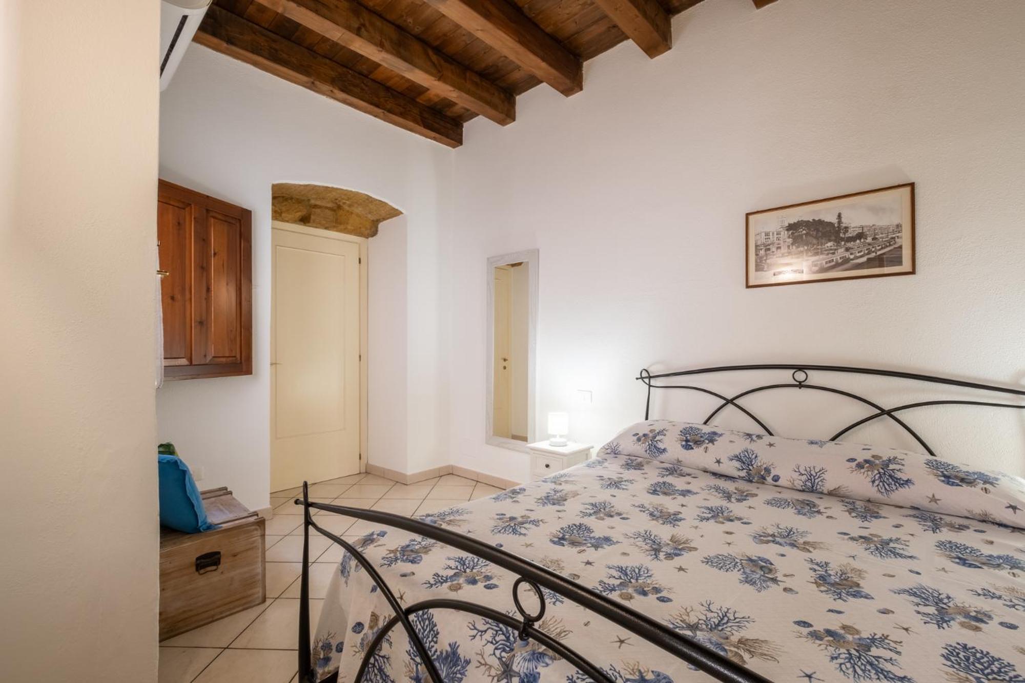 Appartamento Entu E Mari - Grecu Cagliari Esterno foto